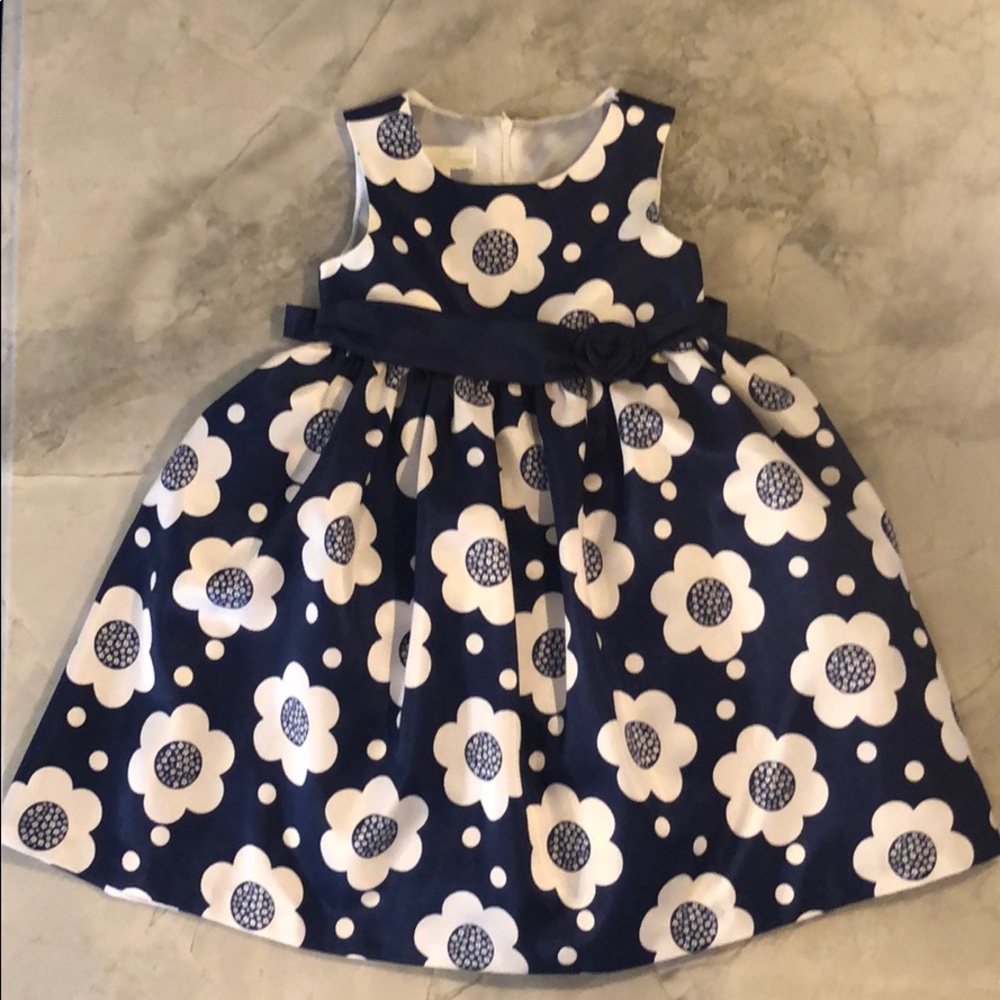 Girls size 4 special occasion dress